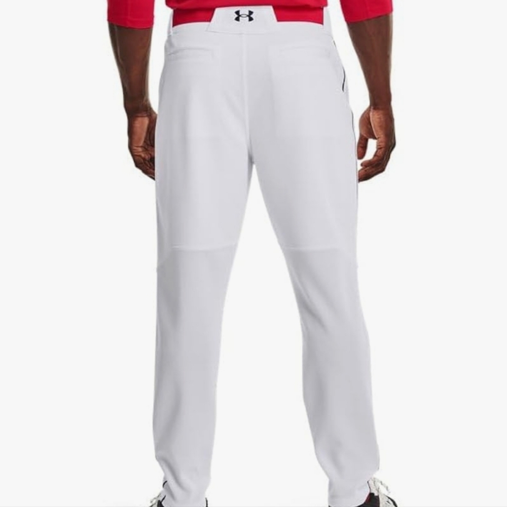 Under armor, men's relaxed fit baseball pants. - Picture 2 of 4